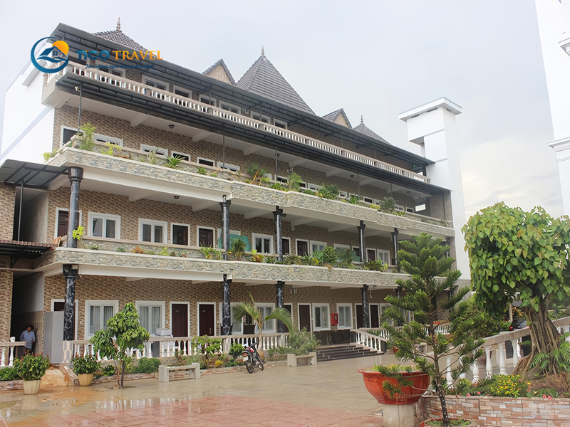Khách sạn Hoàng Thanh Thủy