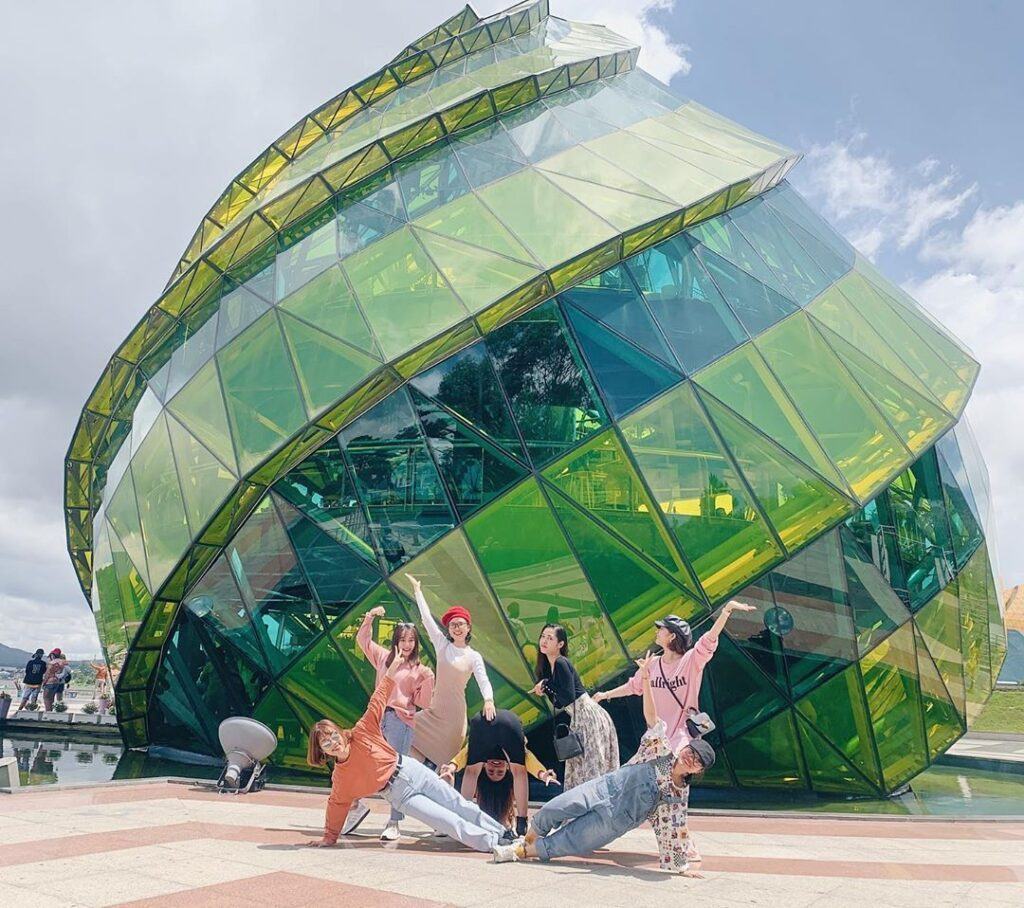 Quảng trường Lâm Viên thành phố Đà Lạt