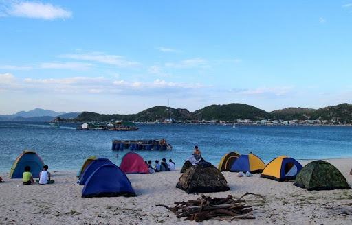Cắm trại trên biển Cù Lao Chàm
