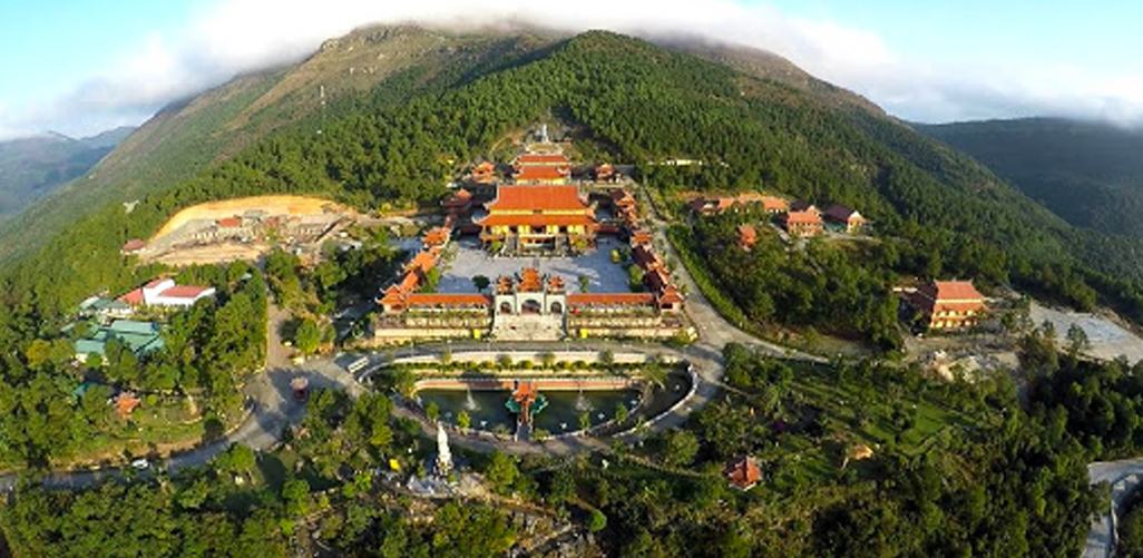 Tổng hợp những địa điểm du lịch tâm linh mới nhất 2022 tại Quảng Ninh