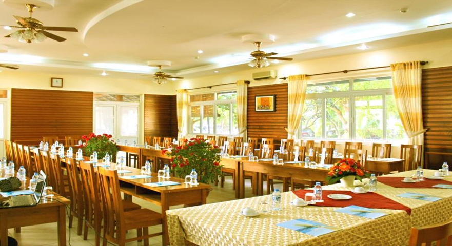 Phòng hội họp tại Hương Phong Hồ Cốc Beach Resort