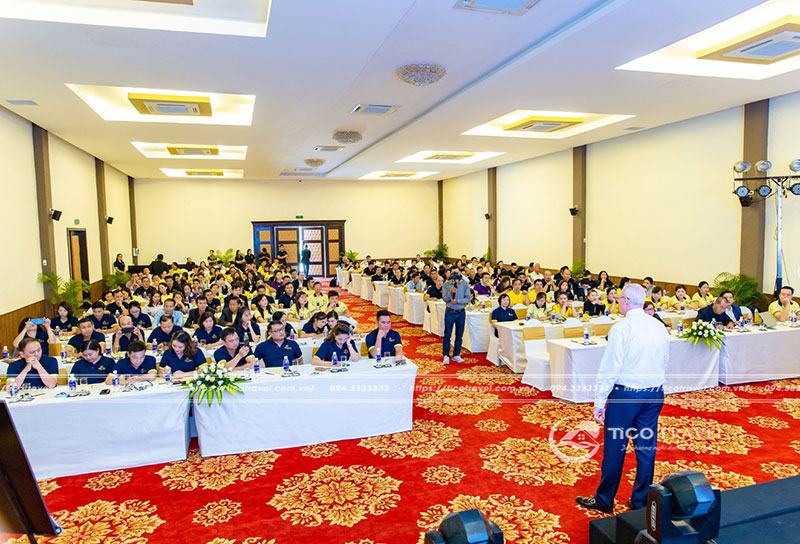 Phòng hội nghị tại Diamond Bay Nha Trang