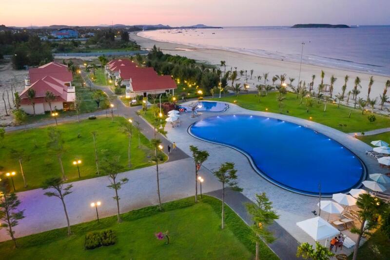 Sao Mai Beach Resort - Khu nghỉ dưỡng 5 sao ven biển Tuy Hòa 