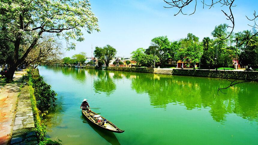 Ảnh chụp toàn cảnh tại Sông Hương