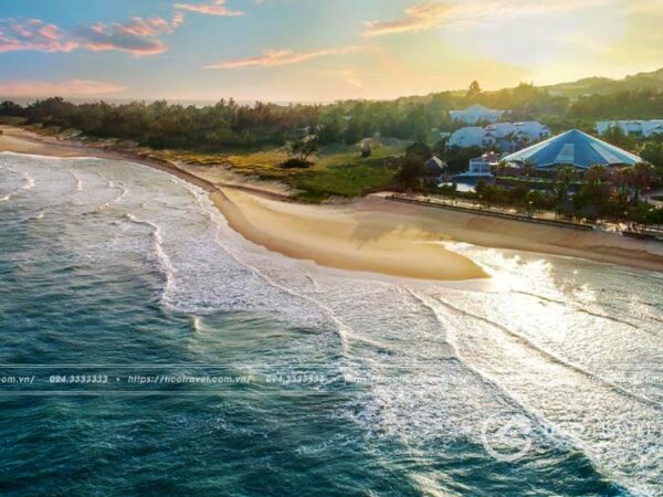 Ảnh chụp villa Review Carmelina Beach Resort Hồ Tràm - Hòn Ngọc Xanh bên bờ biển số 10