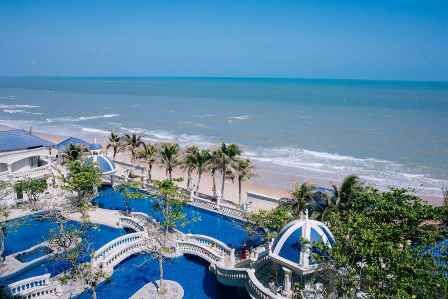 Review Resort Lan Rừng Phước Hải - Châu Âu thu nhỏ bên bờ đại dương