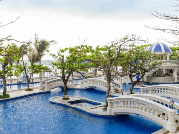 Ảnh chụp villa Review Resort Lan Rừng Phước Hải - Châu Âu thu nhỏ bên bờ đại dương số 6