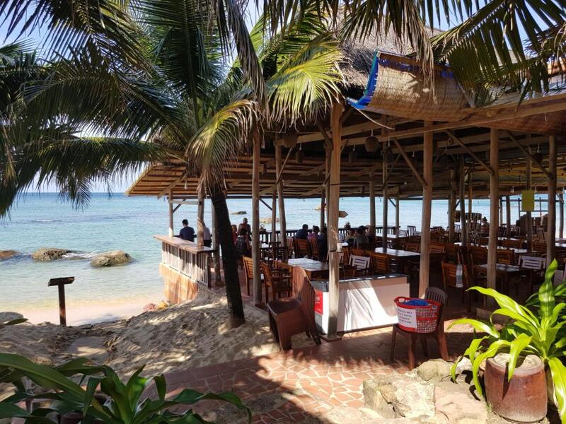 Viet Thanh Resort Phu Quoc - Đắm mình vào biển xanh cát trắng