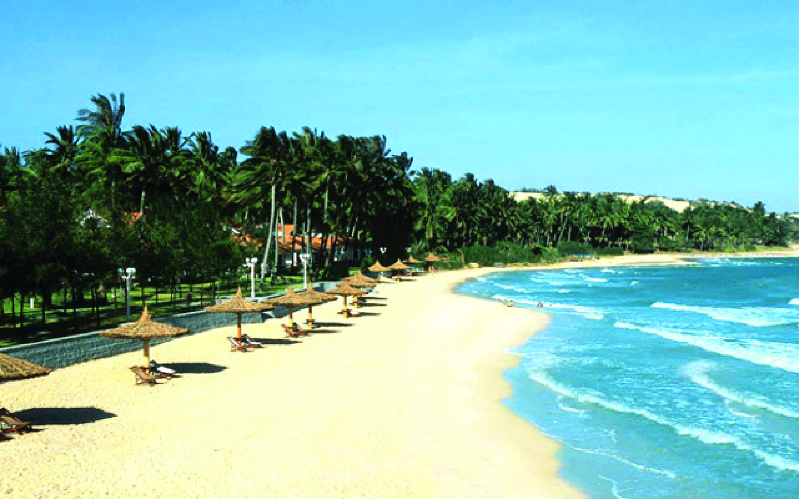 bãi biển mỹ khê gần khách sạn Stella Maris Beach Đà Nẵng 