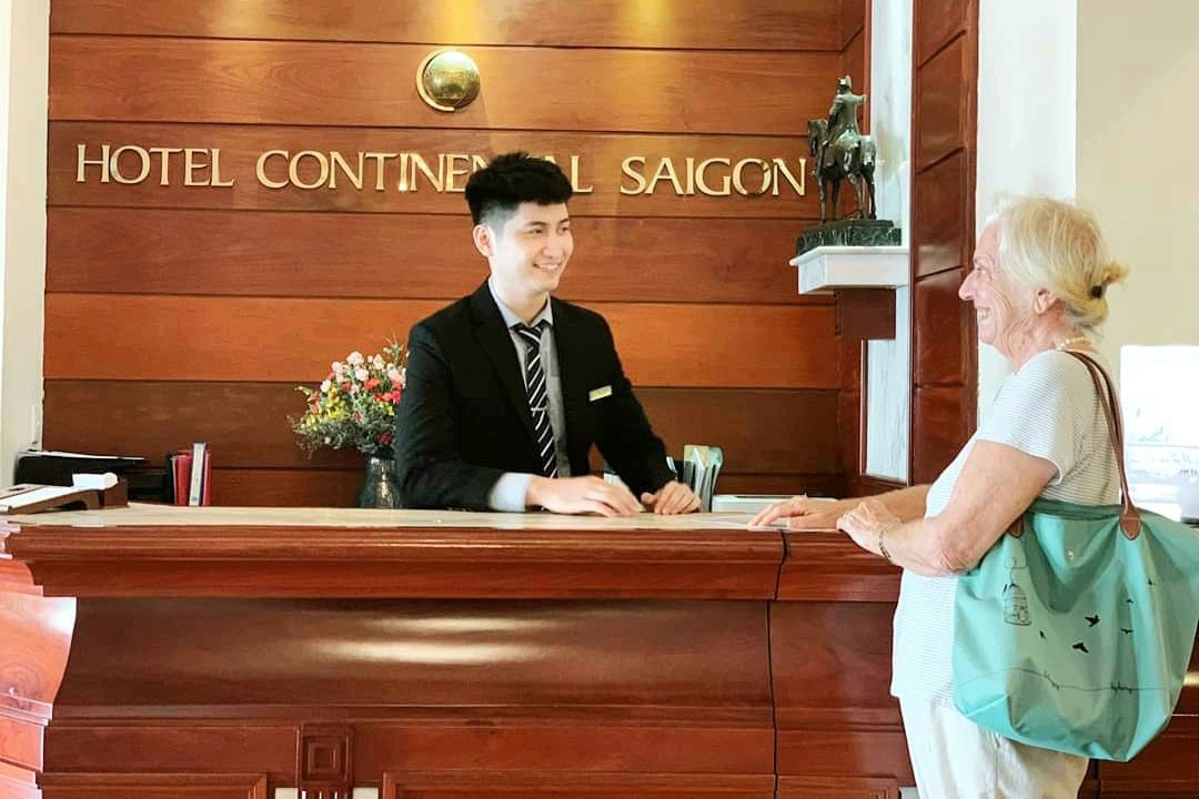 Hotel Continental SaiGon - Cổ điển kiểu Pháp xưa