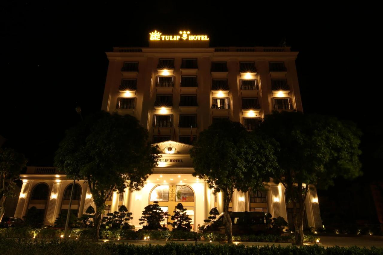 Vậy tại sao bạn không thử tham khảo Ninh Binh Tulip Hotel & Restaurant - nơi được rất nhiều du khách tin tưởng, đánh giá cao