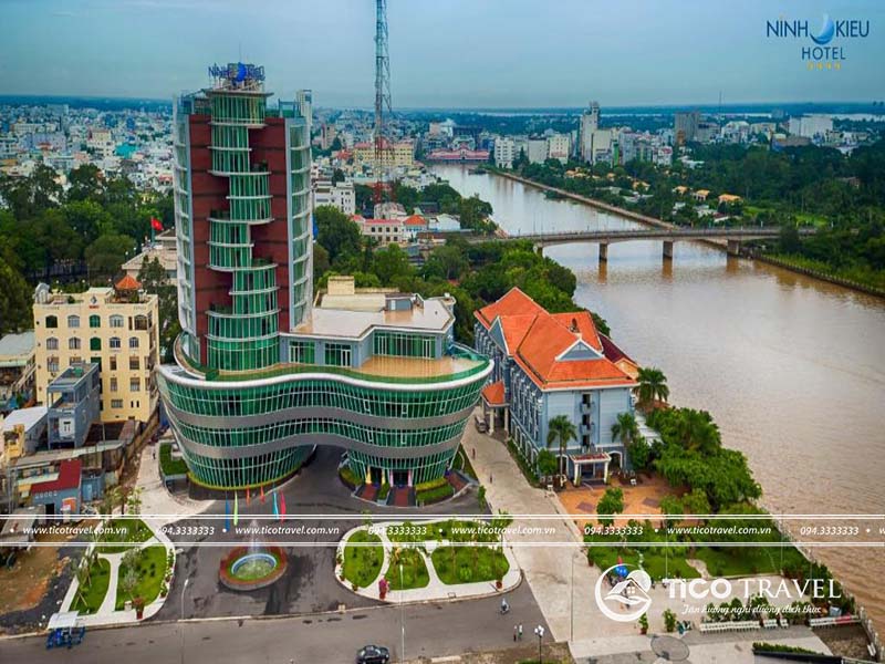 Ninh Kiều Riverside Hotel