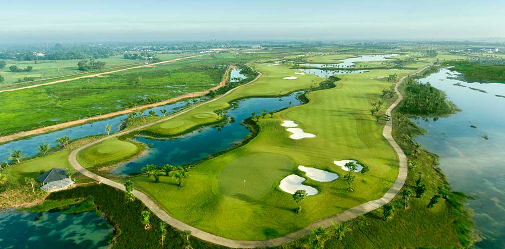 West Lakes Golf & Villas - Khu nghỉ dưỡng đẳng cấp tại Long An