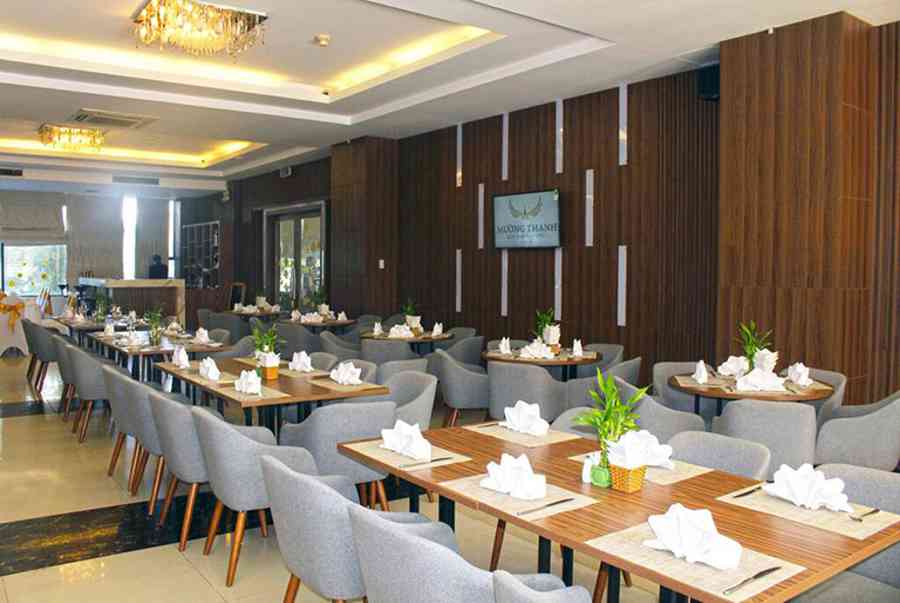 Nhà hàng tại khách sạn Mường Thanh Quy Nhơn