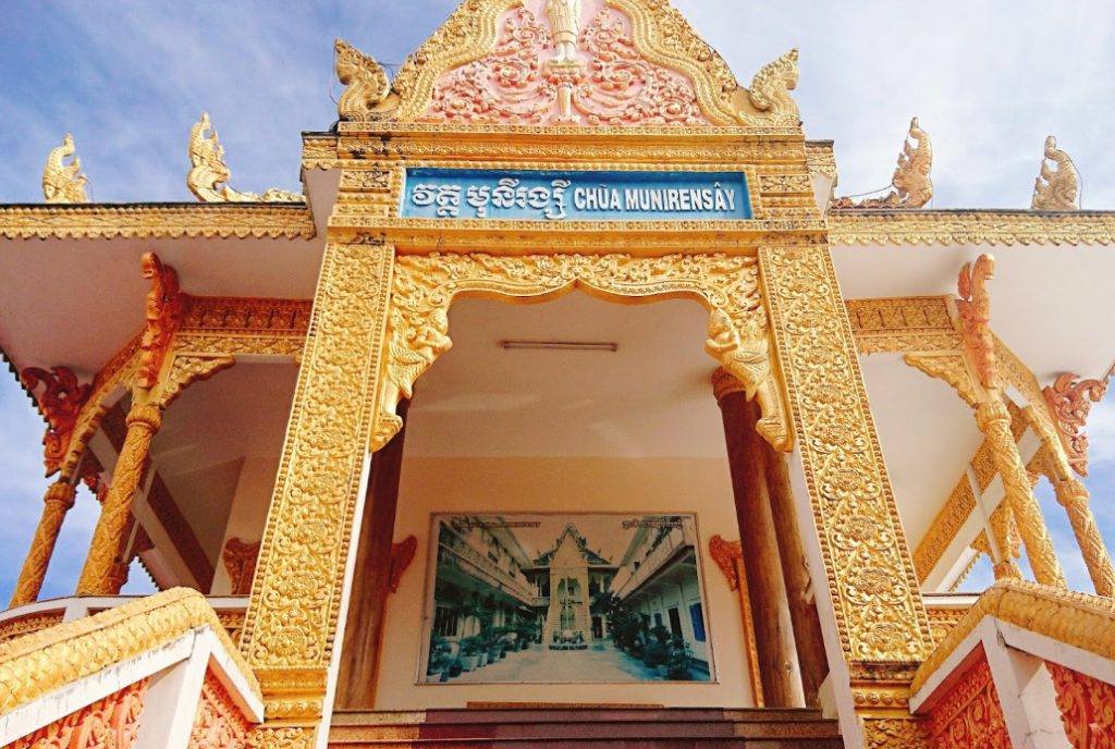 Chùa Khmer MunirAnsay gần Mường Thanh Cần Thơ