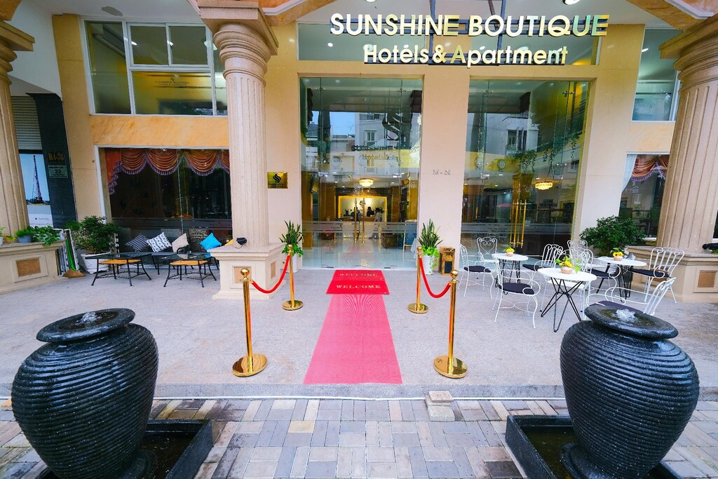 Sunshine boutique hotel Phu My Hung