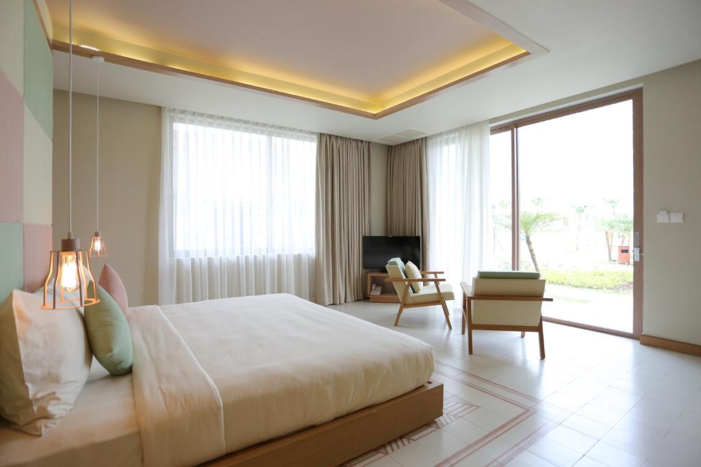 FLC Luxury Hotel Samson: Cung Điện Hoàng Gia Cạnh Bãi Biển