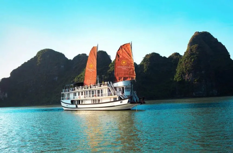 Halong Apricot Cruise - Du Thuyền 4 Sao Tại Hạ Long