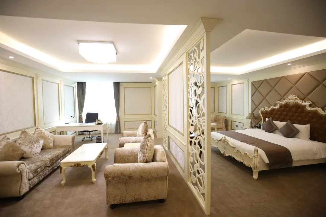 Phòng Grand Suite tại khách sạn Mường Thanh Thanh Hóa