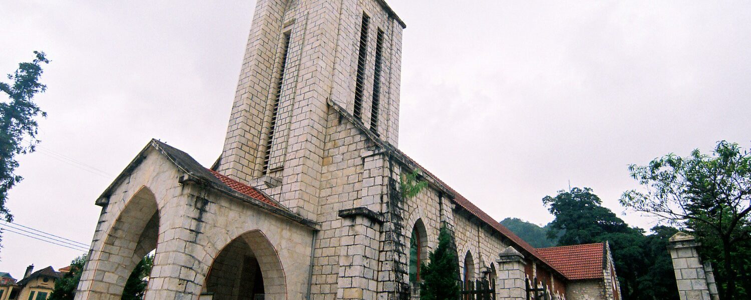 Nhà thờ đá Sapa – Tuyệt tác trường tồn với thời gian - Ảnh đại diện