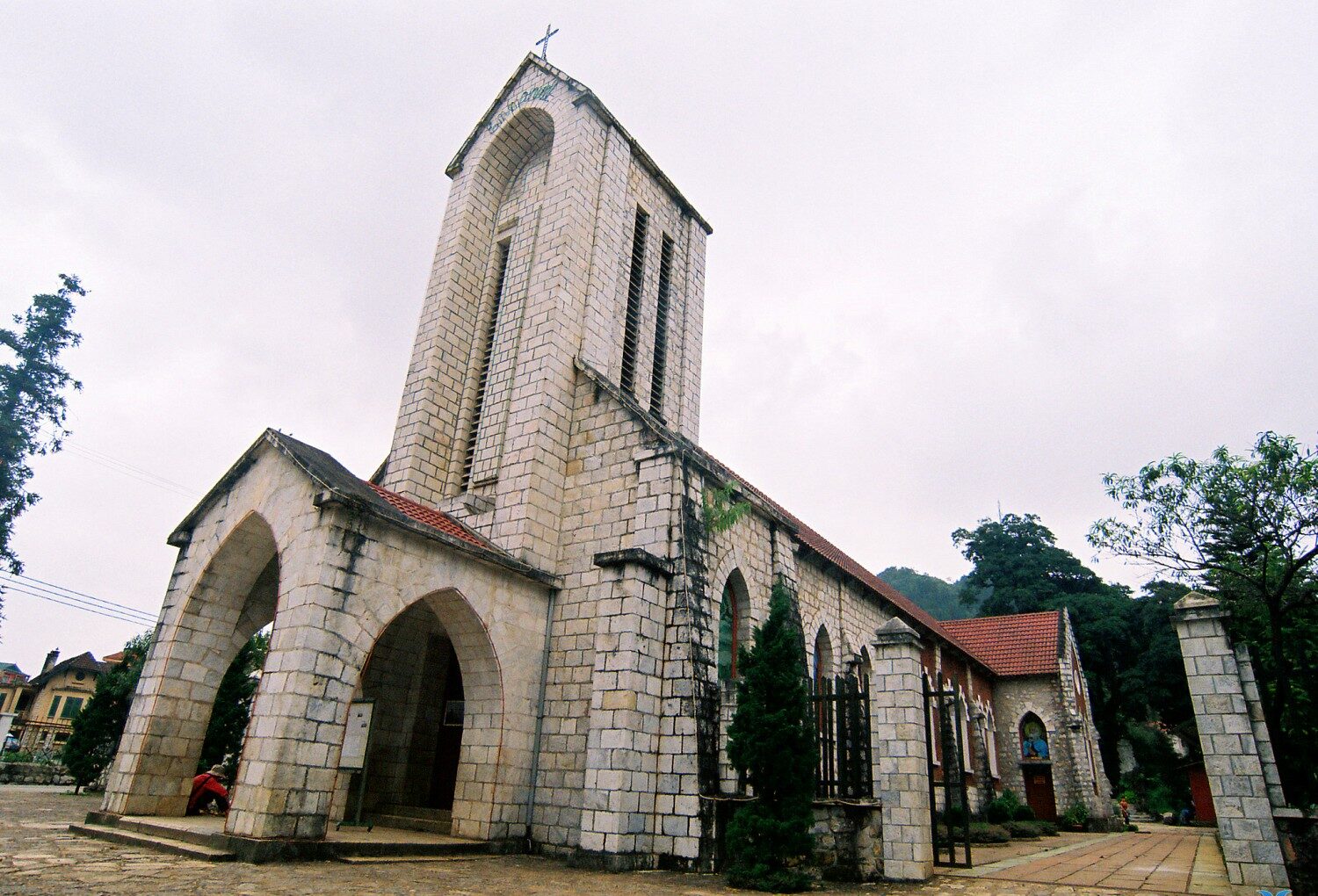 Nhà thờ đá Sapa - tuyệt tác trường tồn với thời gian