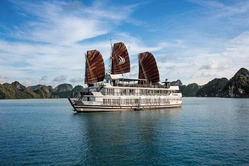 Pelican Halong Luxury Cruise - Điểm sáng giữa vùng Vịnh