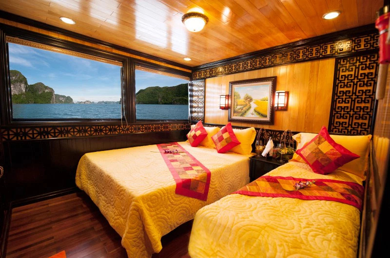 The Viet Beauty Cruise - Du thuyền sang trọng ở vịnh Hạ Long