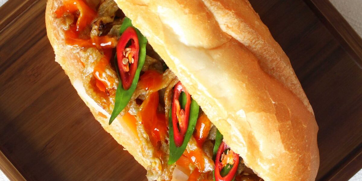 Top 6 bánh mì chả cá Nha Trang ngon nức tiếng nhất 2022 - Ảnh đại diện