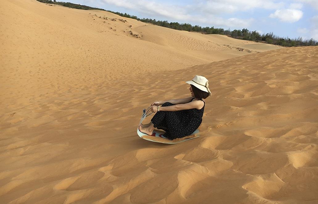 Khám phá Bàu Trắng Mũi Né - Tiểu sa mạc Sahara của Việt Nam