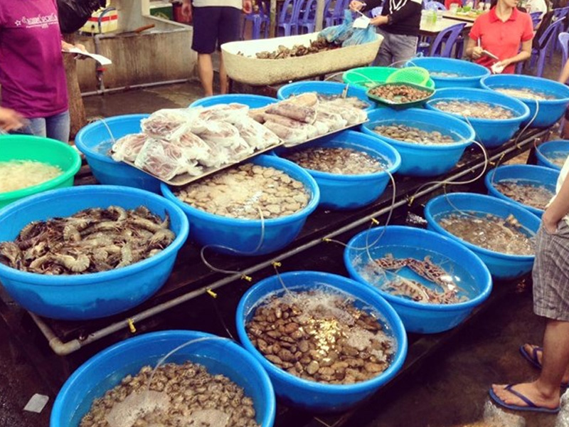 chợ hải sản ở Nha Trang