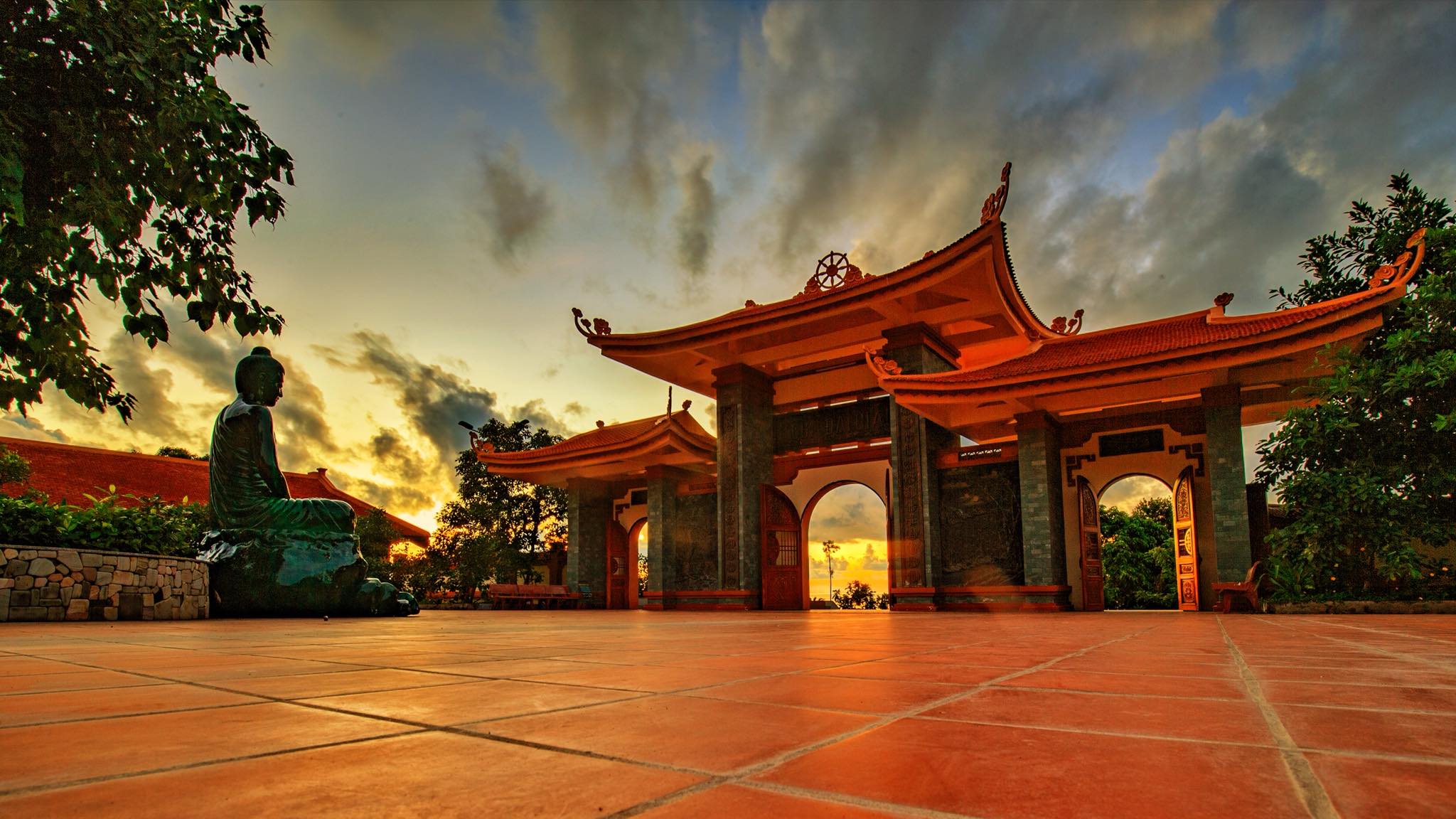 Tổng hợp 10 ngôi chùa Phú Quốc nổi tiếng tâm linh