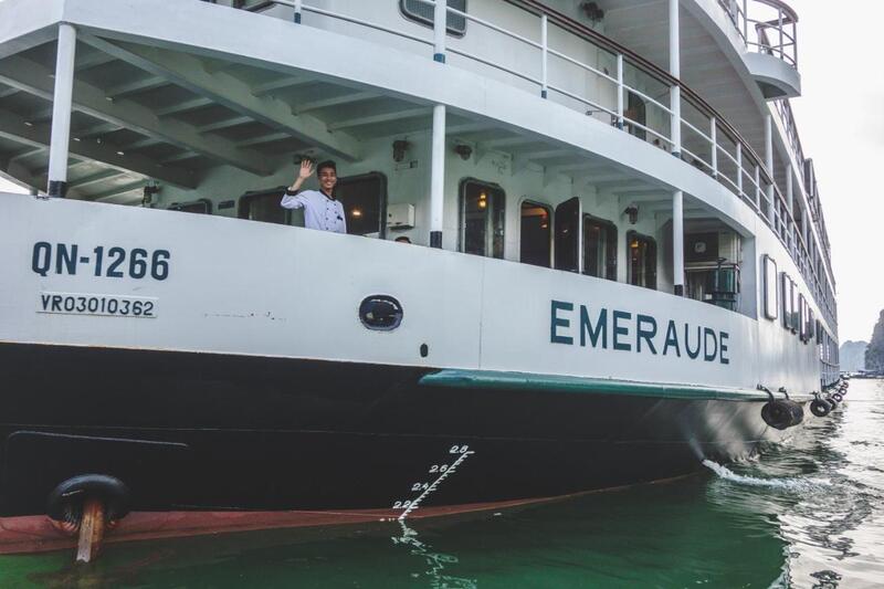 Emeraude Classic Cruise - Trải nghiệm du thuyền 5 sao