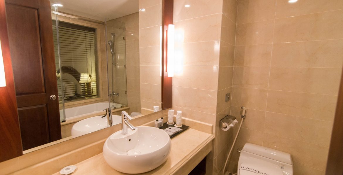 Khách sạn Sài Gòn Hạ Long: giá bình dân, view đẹp biển đẹp
