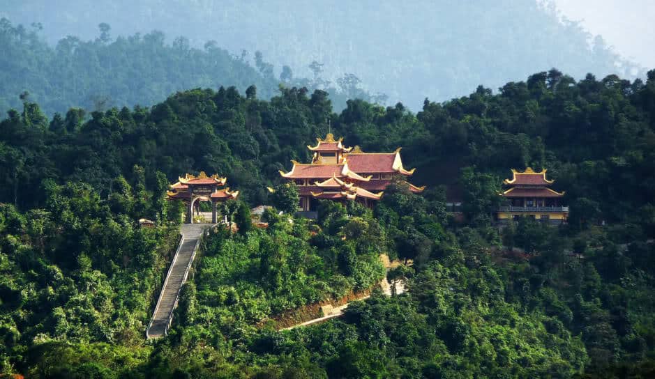 Thiền viện Trúc Lâm Huế – Chốn bồng lai tiên cảnh