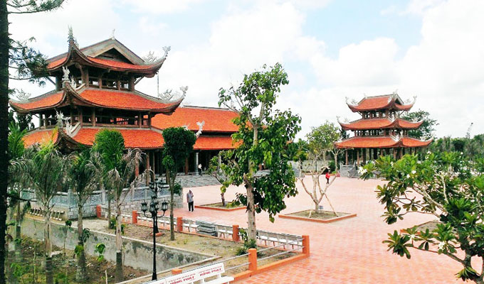 Thiền viện Trúc Lâm Cần Thơ: thiền viện lớn nhất tại Đồng bằng Sông Cửu Long