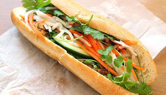 Bánh mì Nha Trang – Xứng danh ẩm thực đường phố 