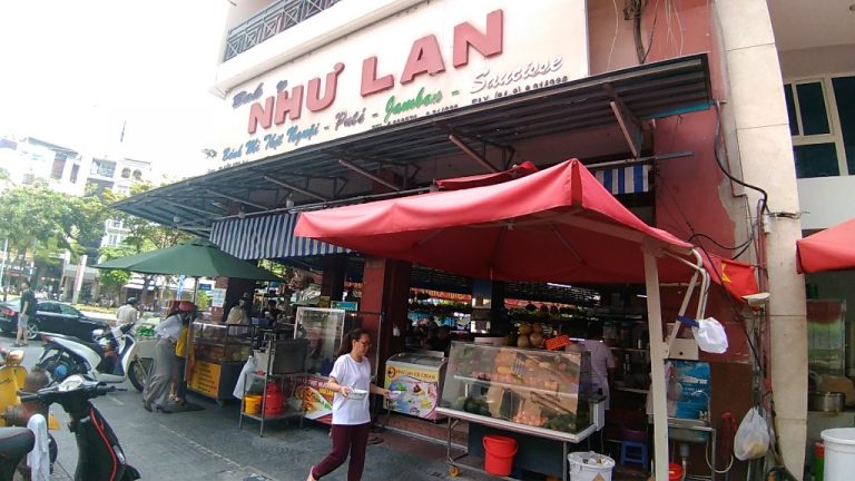 Top tiệm bánh mì Sài Gòn ngon “nuốt lưỡi" không thể bỏ qua
