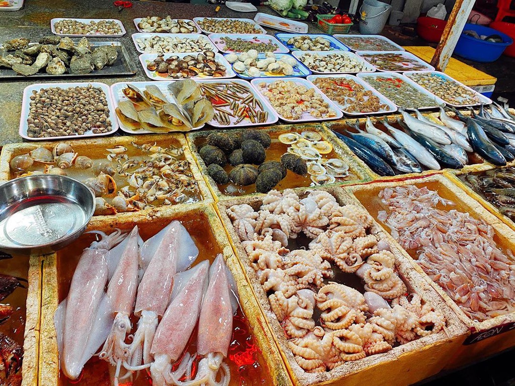Chợ Bến Đình Vũng Tàu – Địa chỉ bán hải sản tươi ngon giá siêu mềm