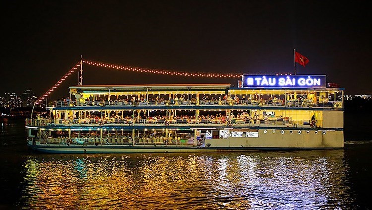 Du thuyền Sài Gòn