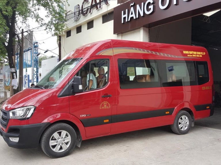 xe limousine Hà Nội Quảng Ninh
