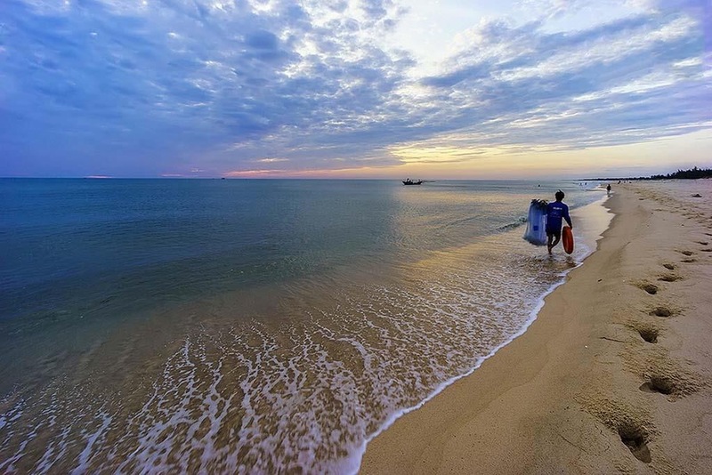 Kinh nghiệm đi biển Nhật Lệ - Một trong những bãi biển đẹp nhất Việt Nam