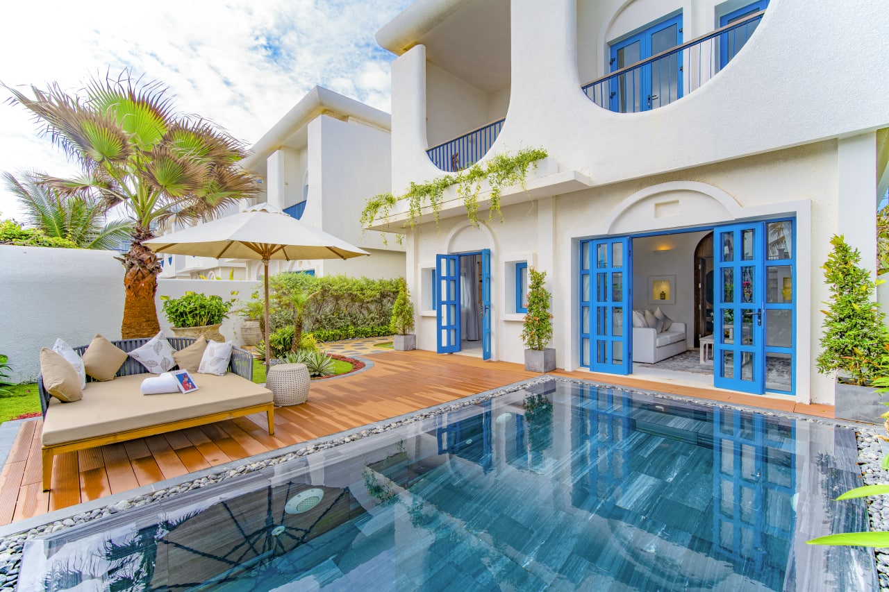 biệt thự hồ bơi 4 phòng ngủ của Aurai Resort Cam Ranh