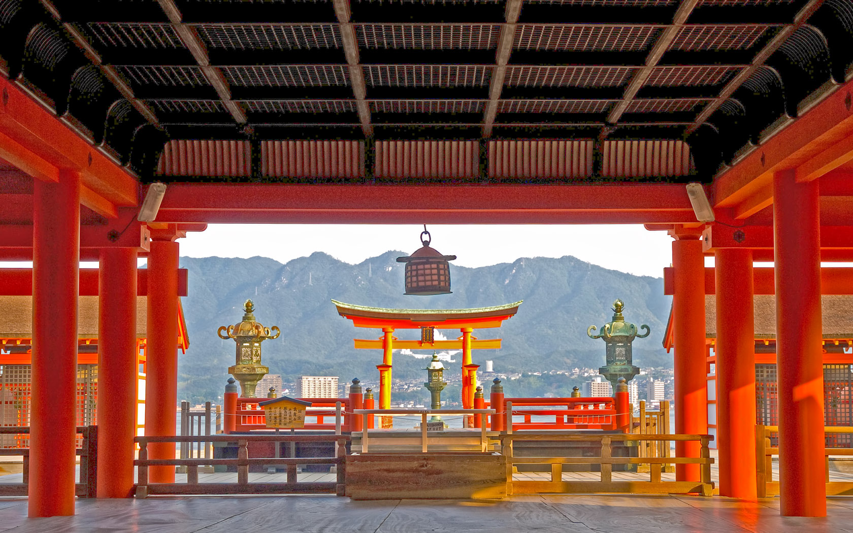 Khám phá đền Itsukushima - Địa điểm mang ý nghĩa tâm linh nổi tiếng