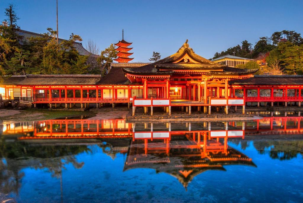 Khám phá đền Itsukushima - Địa điểm mang ý nghĩa tâm linh nổi tiếng