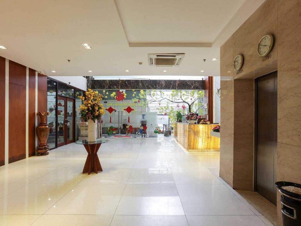 Sen Việt Hotel