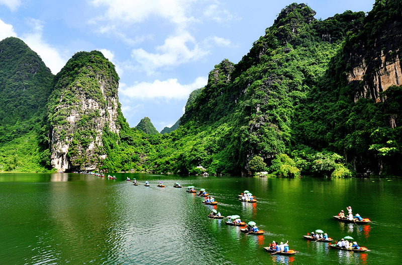 Ninh Bình – Vùng đất tuyệt đẹp của Việt Nam nhất định phải đến
