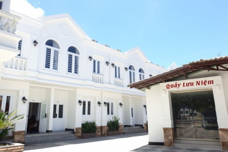 Top 5 resort Vĩnh Hy Ninh Thuật cực hot trong năm 2022