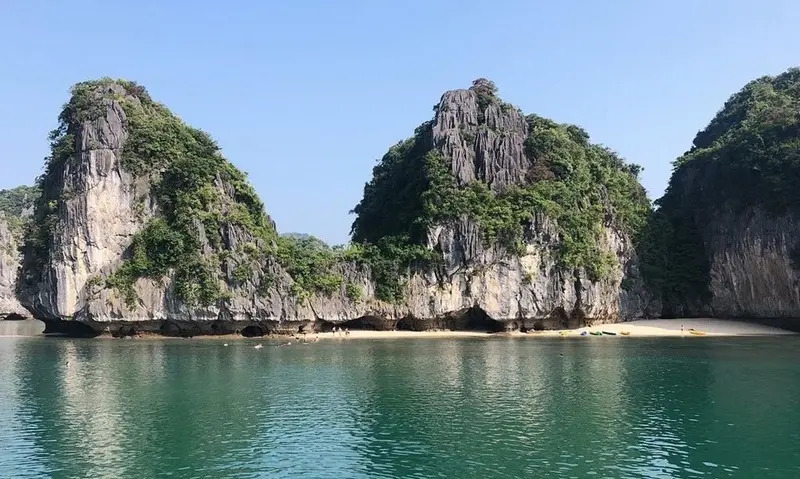 du thuyền Scarlet Pearl
