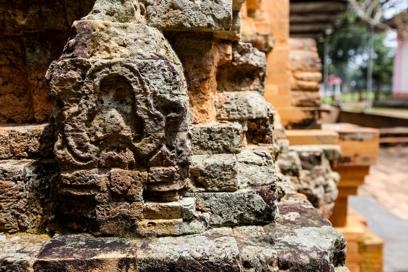 Tháp cổ Bình Thạnh - Điểm du lịch Tây Ninh nhiều trải nghiệm hấp dẫn