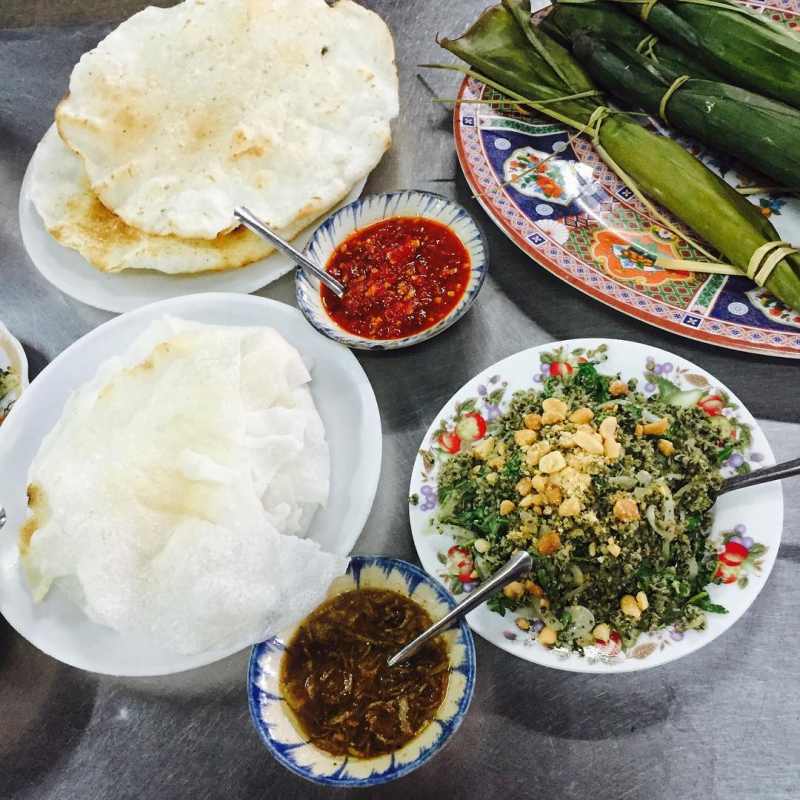 Bánh đập Đà Nẵng - Món ăn độc đáo khiến bao du khách mê đắm